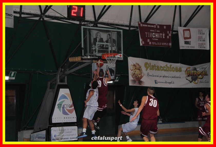 131031 BasketU18 049_tn.jpg